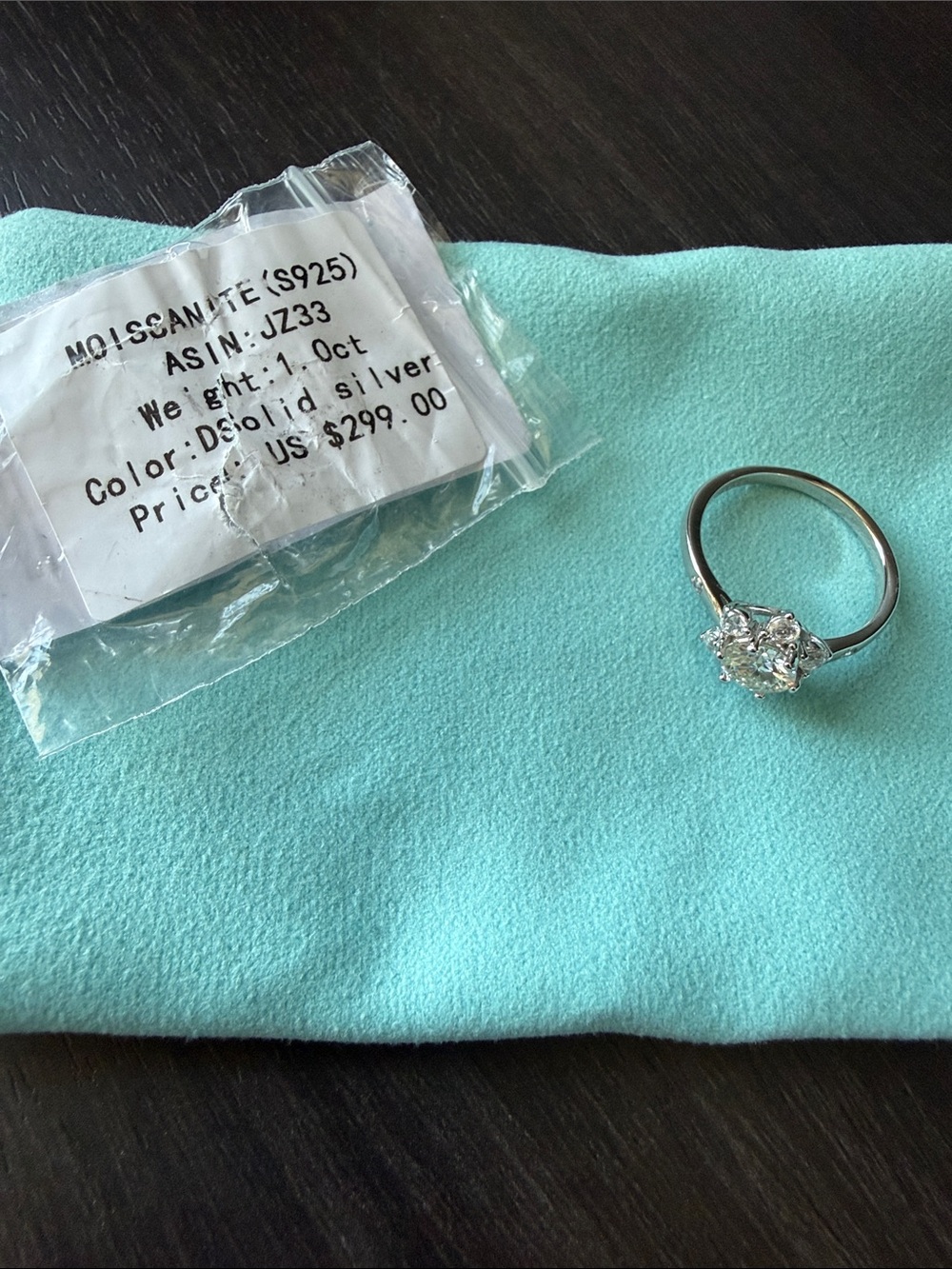 Moissanate 1ct solid silver ring size 8